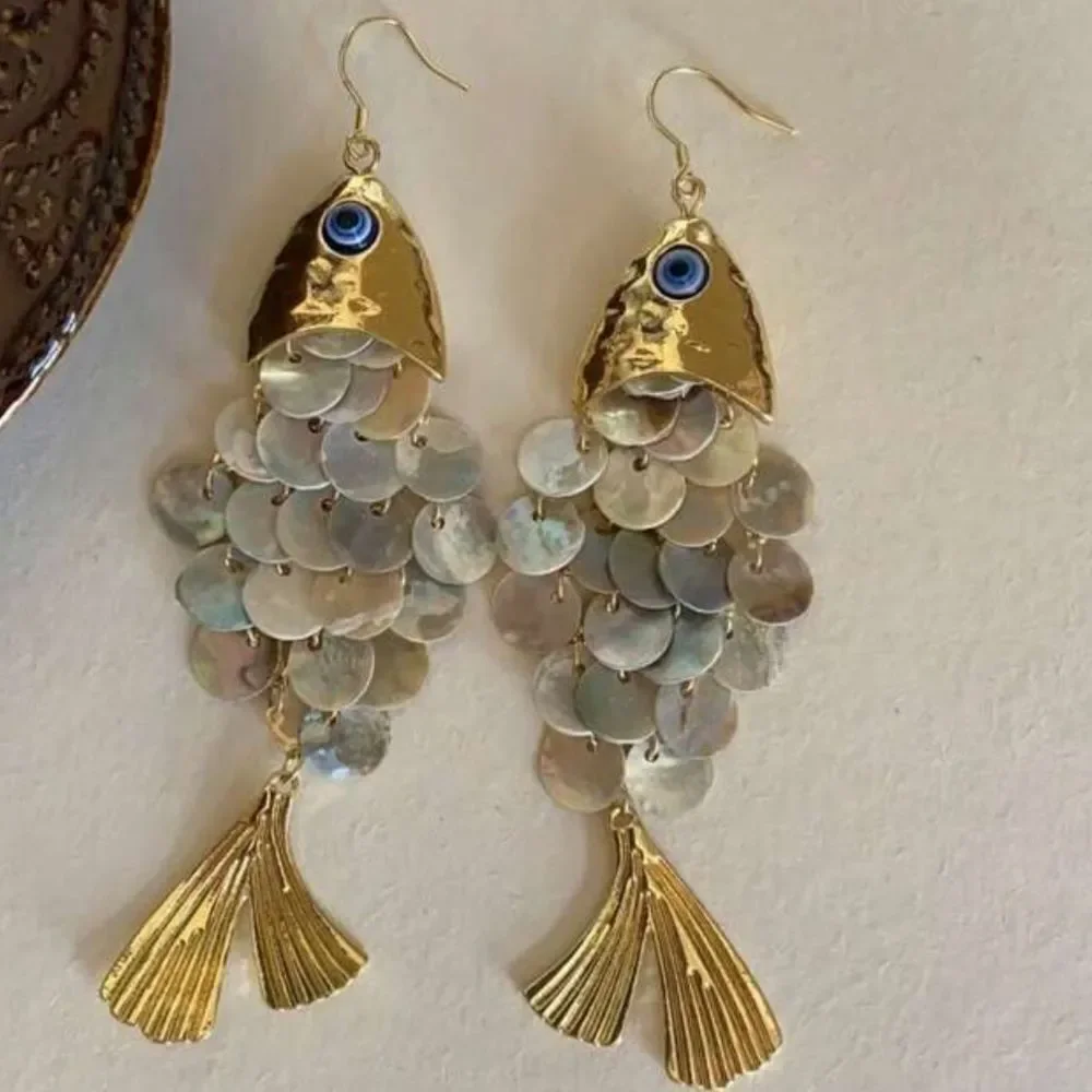 Gold Fish drop Earrings N1152